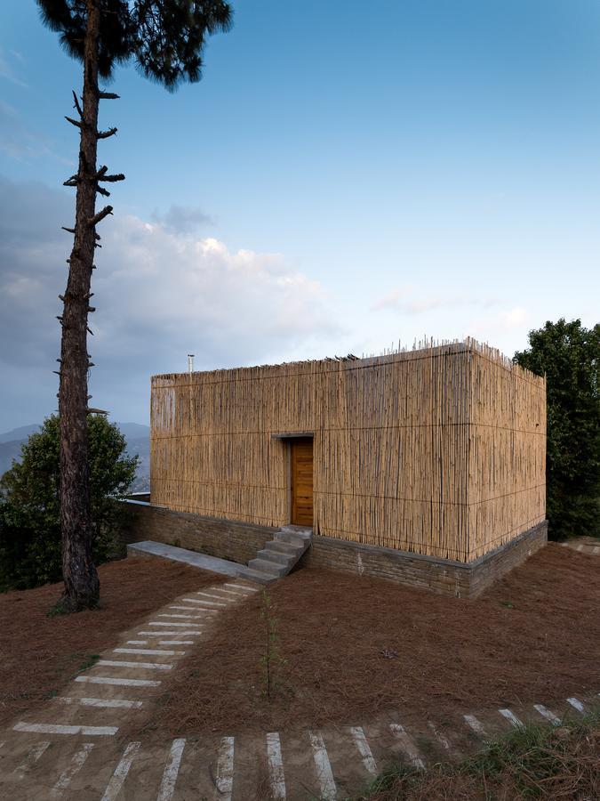 The Kumaon Hotell Binsar Exteriör bild