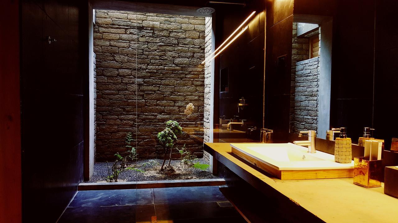 The Kumaon Hotell Binsar Exteriör bild