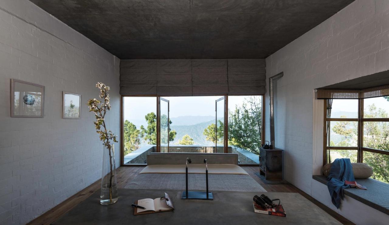 The Kumaon Hotell Binsar Exteriör bild